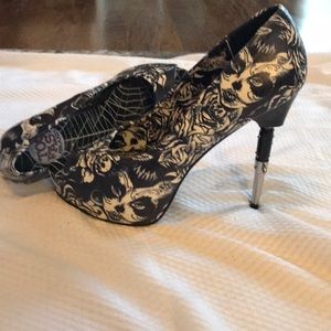 Too Fast Shoes - Too Fast Peep Toe Heels Too Fast Shoes - Too Fast Peep Toe Heels